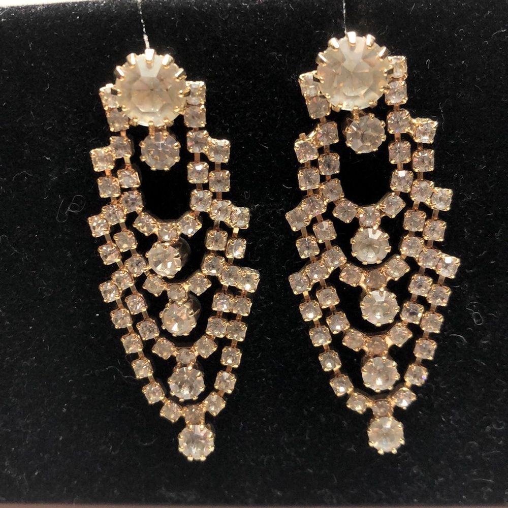 NEW GOLD CRYSTAL CHANDELIER EARRINGS 💝